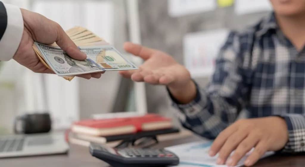 Zwrot prowizji kredytu konsolidacyjnego: jak odzyskać pieniądze